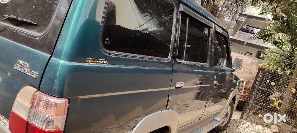 Toyota Qualis 2004 Diesel Well Maintained