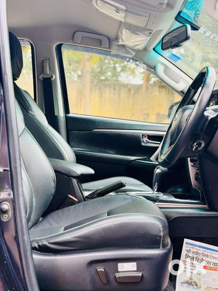 Toyota Fortuner 3.0 4x2 Automatic, 2022, Petrol