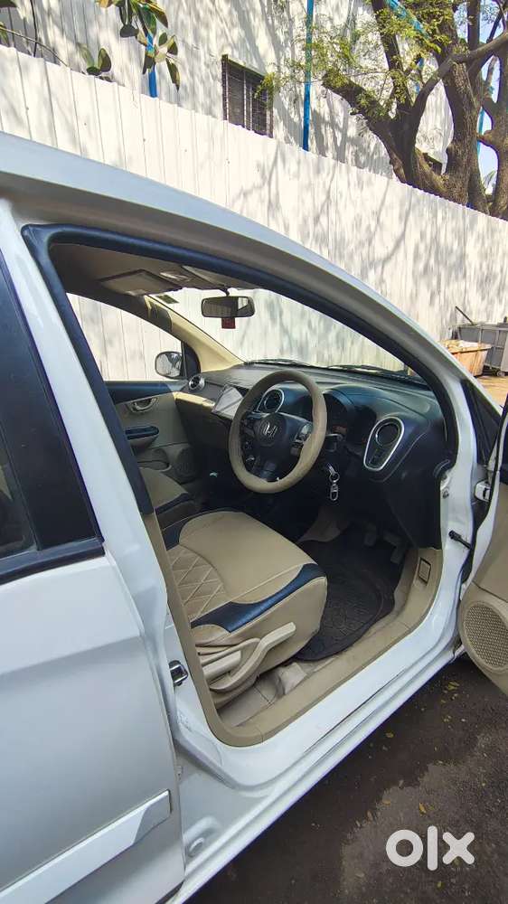 Honda Mobilio 2015 Diesel 145000 Km Driven