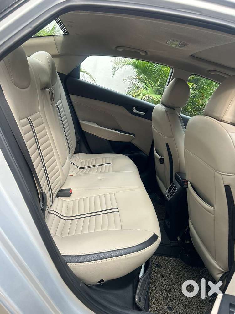 Hyundai Verna 1.6 Sx Crdi At, 2018