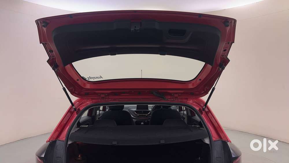 Tata Altroz 1.2 Xt, 2020, Petrol