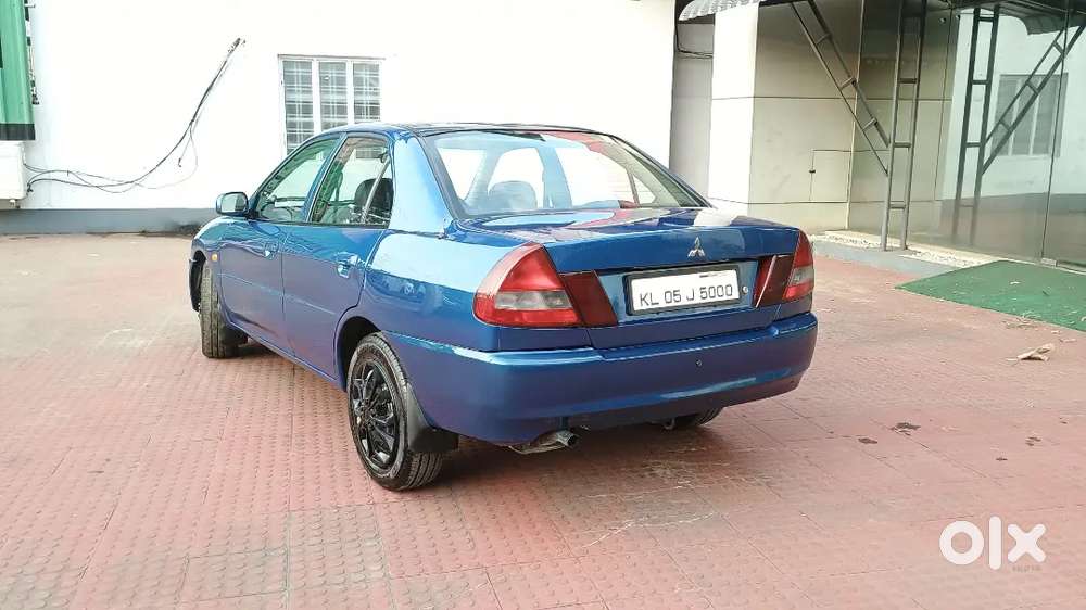 Mitsubishi Lancer 2000
