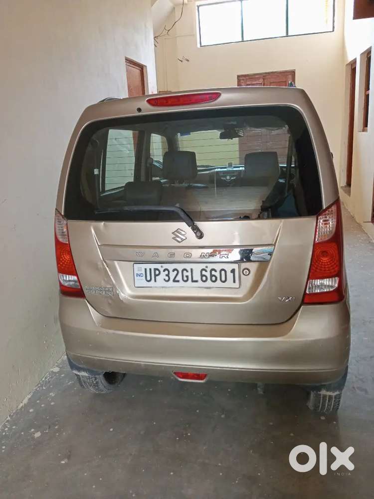 Wagon R 2015. Petrol