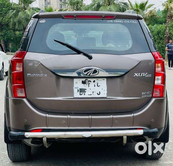 Mahindra Automatic Diesel 2017  Sunroof Top Model