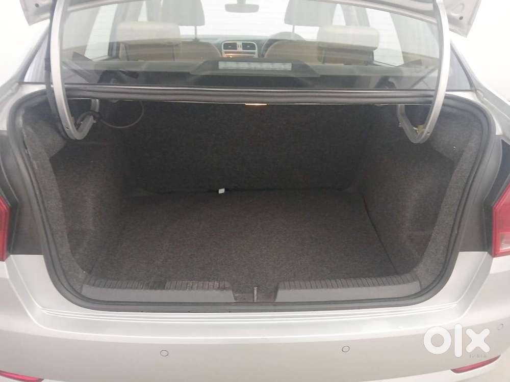 Volkswagen Ameo 1.2 Mpi Highline 16 Alloy, 2016, Petrol