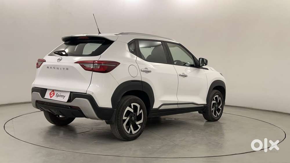 Nissan Magnite 1.0 Xv, 2021, Petrol