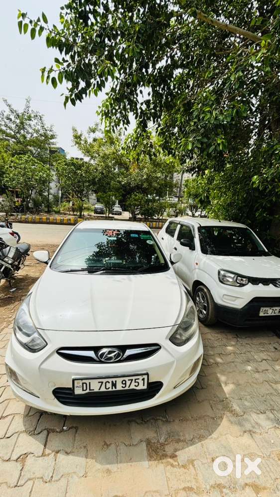 Hyundai Verna Cng & Hybrids Well Maintained
