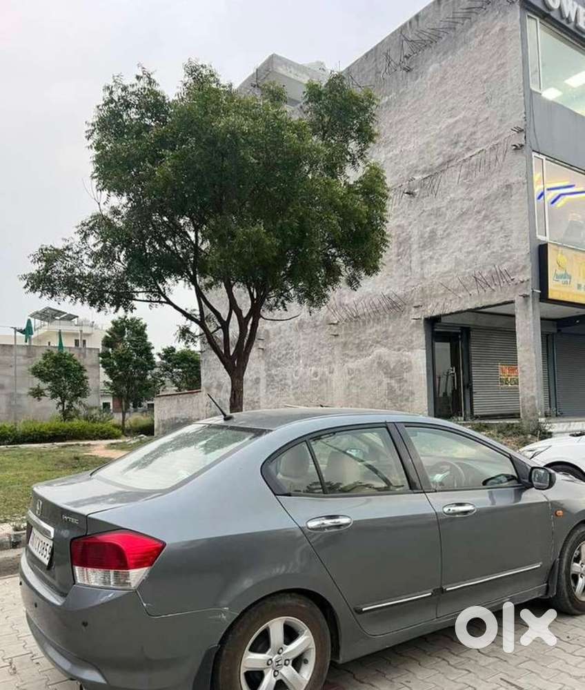 Honda City Petrol Automatic 2nd Owner 2009
