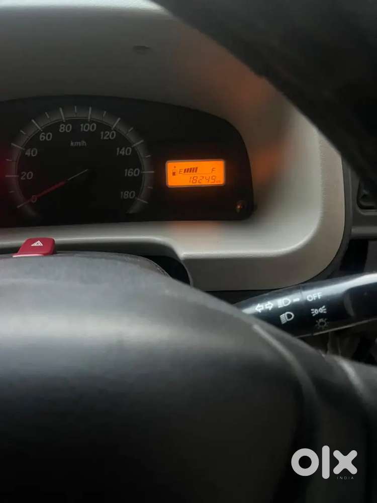 Good Condition Showroom Track