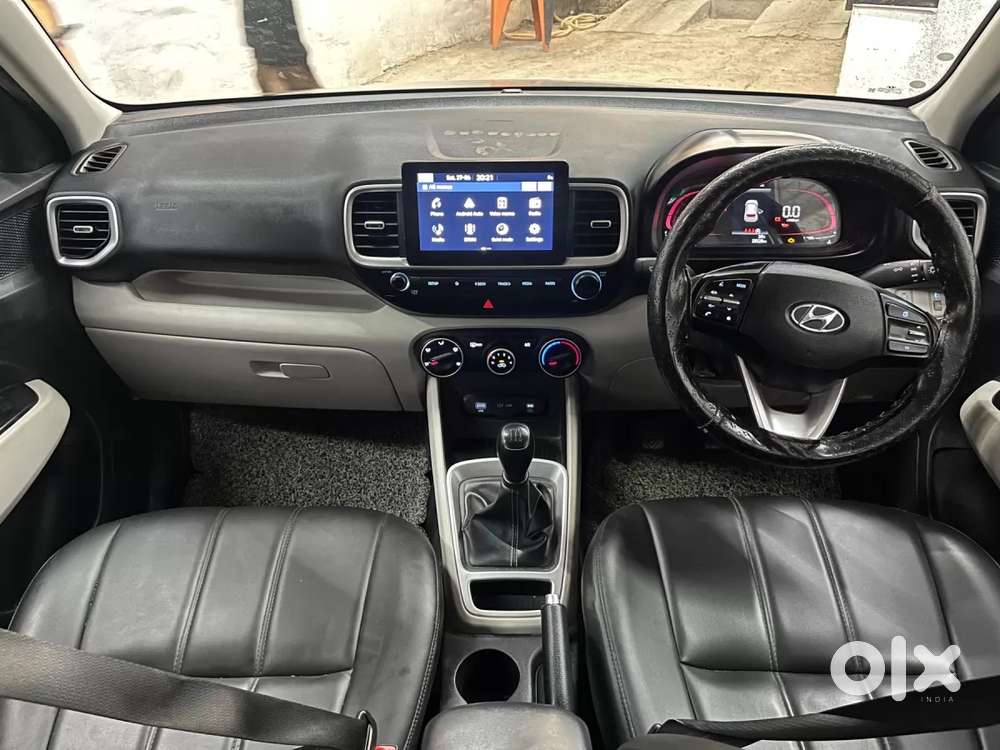 Hyundai Venue 1.2 S (o), 2025, Petrol