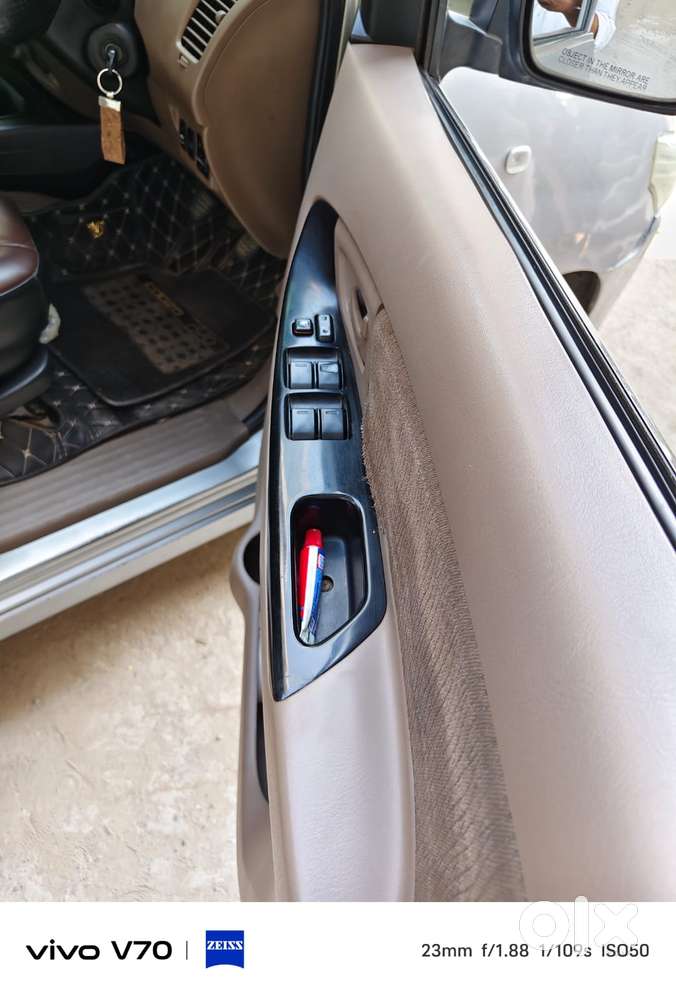 Toyota Innova 2.5 G (diesel) 7 Seater Bs Iv, 2015, Diesel