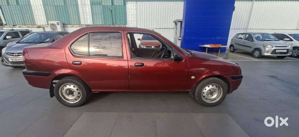 Ford Ikon 1.6 Exi, 2004, Petrol