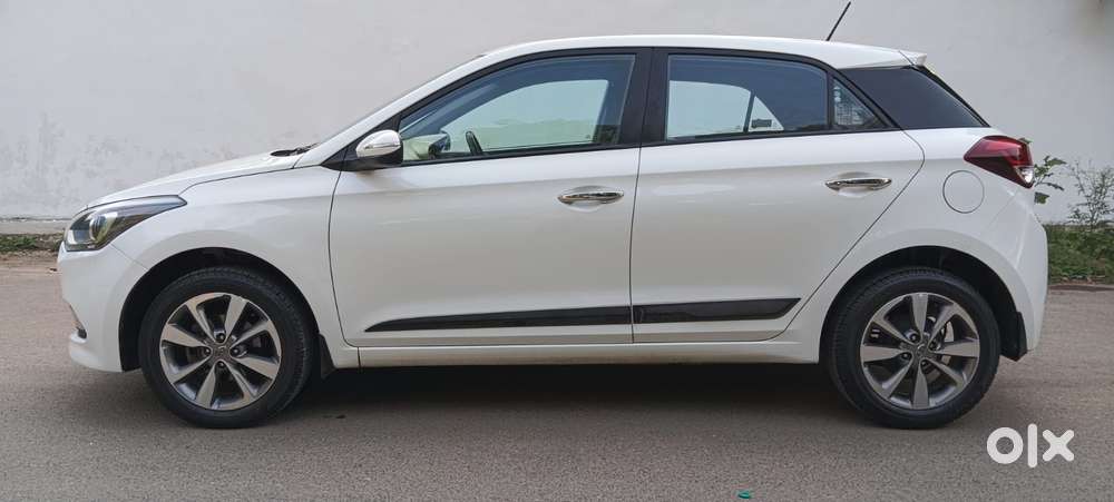 Hyundai I20 Petrol Asta Option, 2017, Petrol