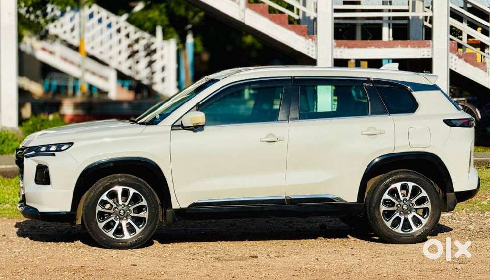 Maruti Suzuki Grand Vitara 1.5 Alpha Plus Intelligent Hybrid Ecvt, 2..