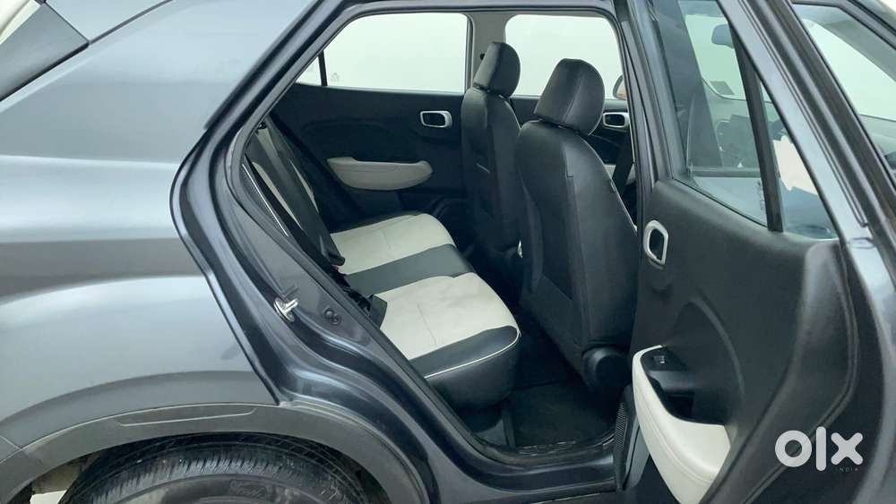 Hyundai Venue 1.0 Sx (o) Turbo Dct, 2022, Petrol