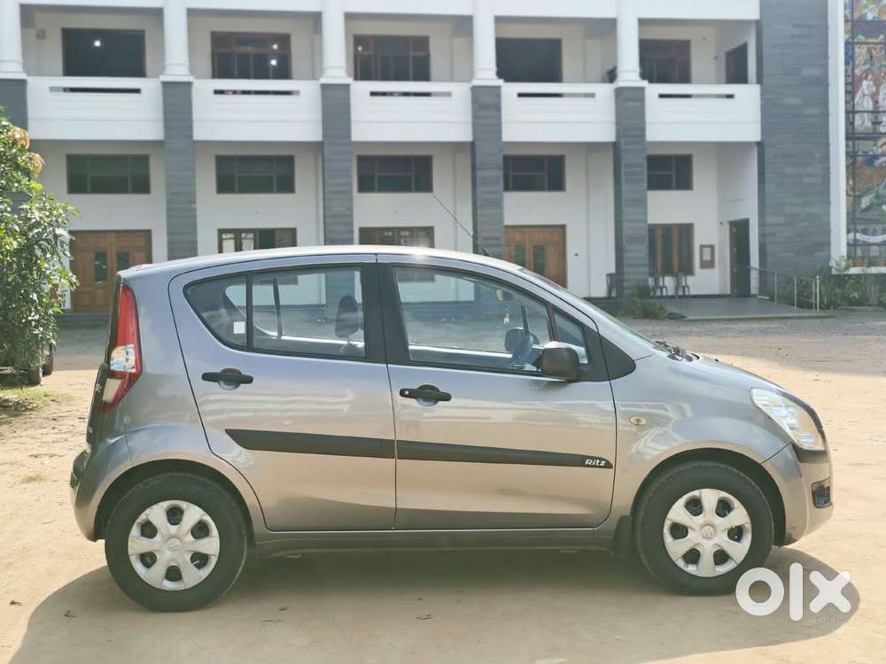 Maruti Suzuki Ritz Vxi, 2009, Petrol