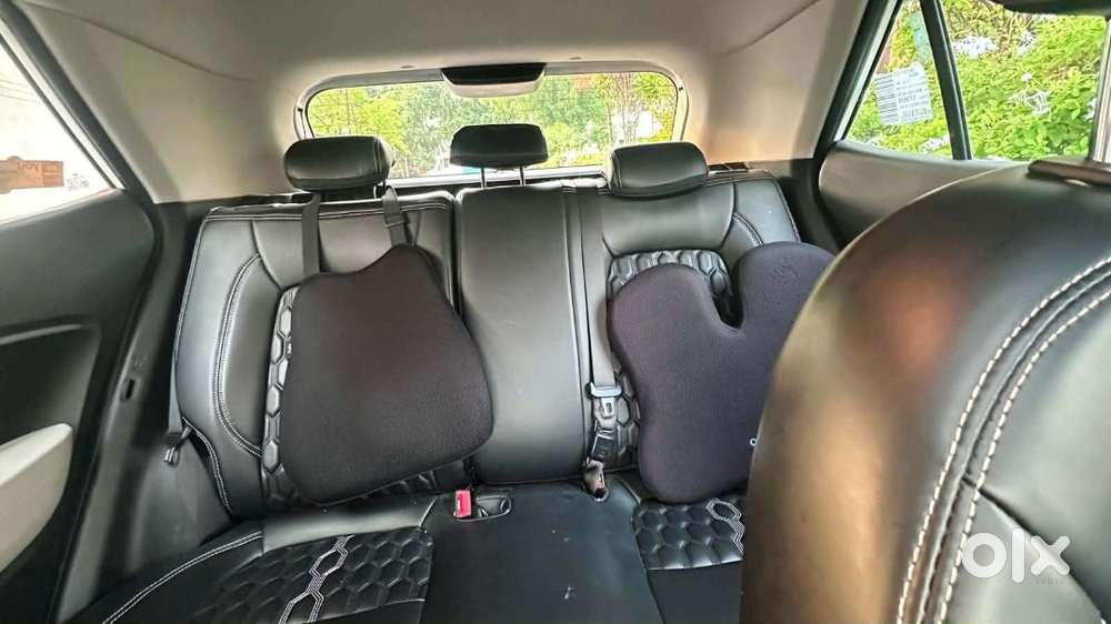 Hyundai Venue S+ 2024 Car December 24