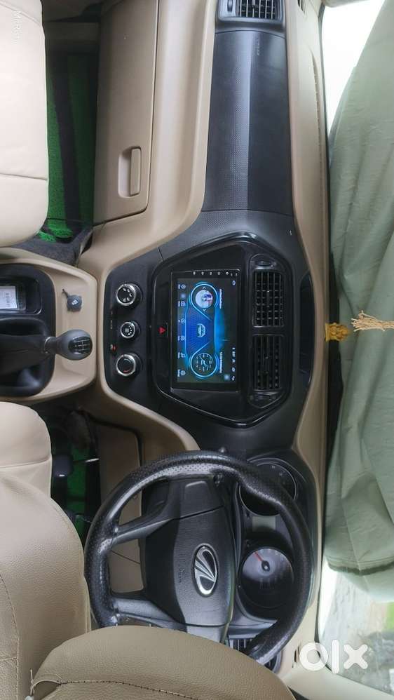 Mahindra Tuv 300 Plus 2001