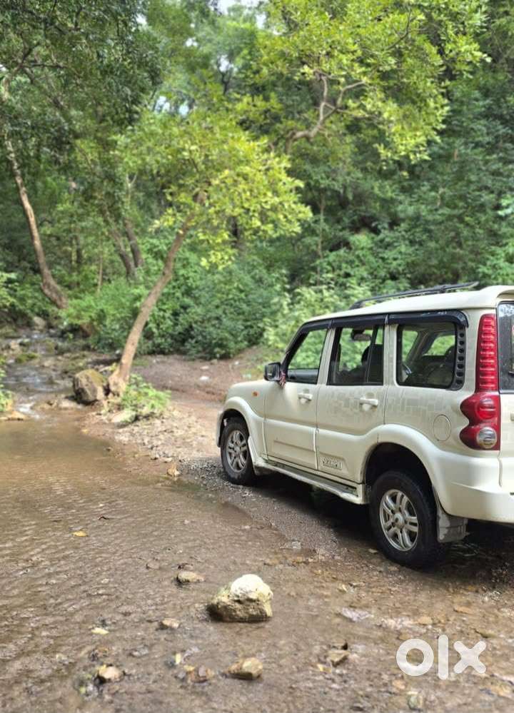Mahindra Scorpio Classic 2013