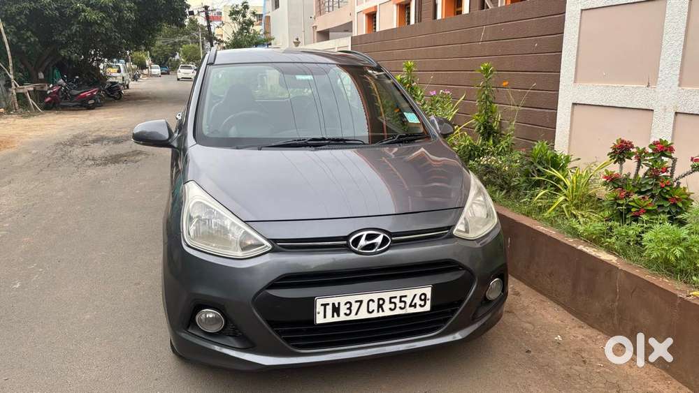 Hyundai Grand I10 Sportz, 2016, Petrol