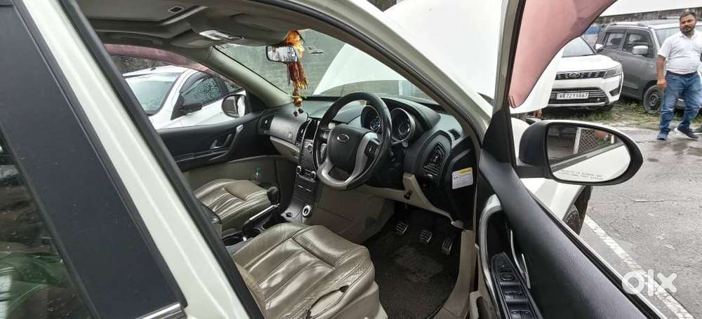 Mahindra Xuv500 2.2 W10, 2016, Diesel