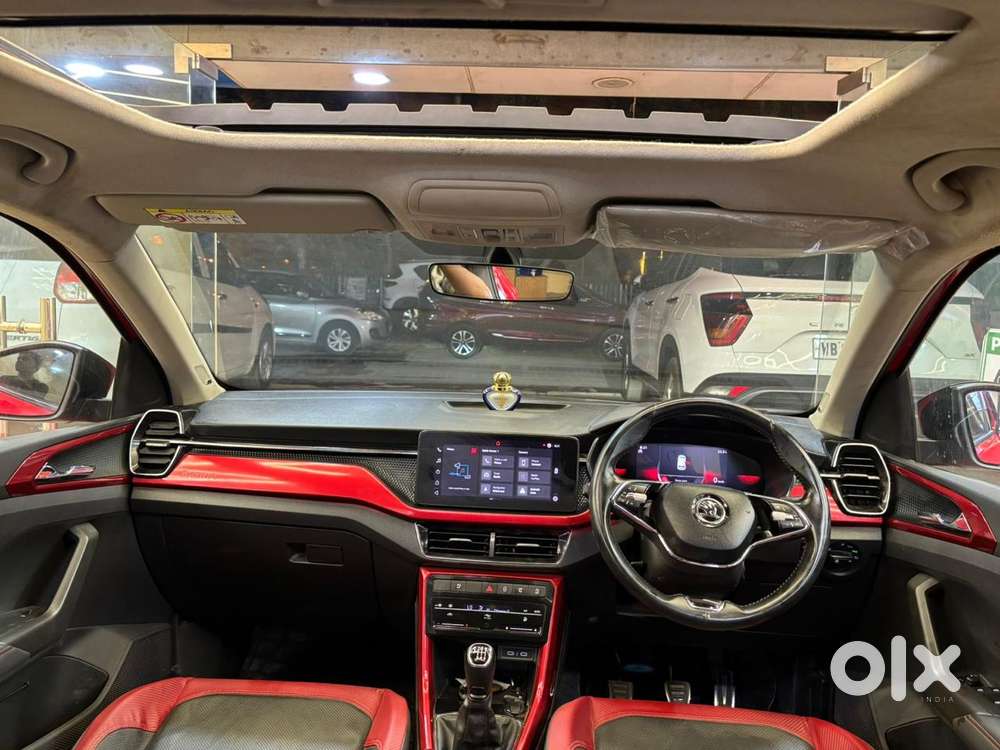 Skoda Kushaq Monte Carlo 1.5l Tsi Mt, 2023, Petrol