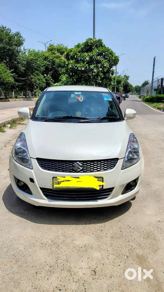Maruti Suzuki Swift 2013 (dealers Excuse Please)