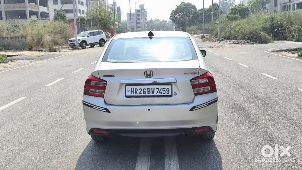 2013 Petrol Honda City Vmt