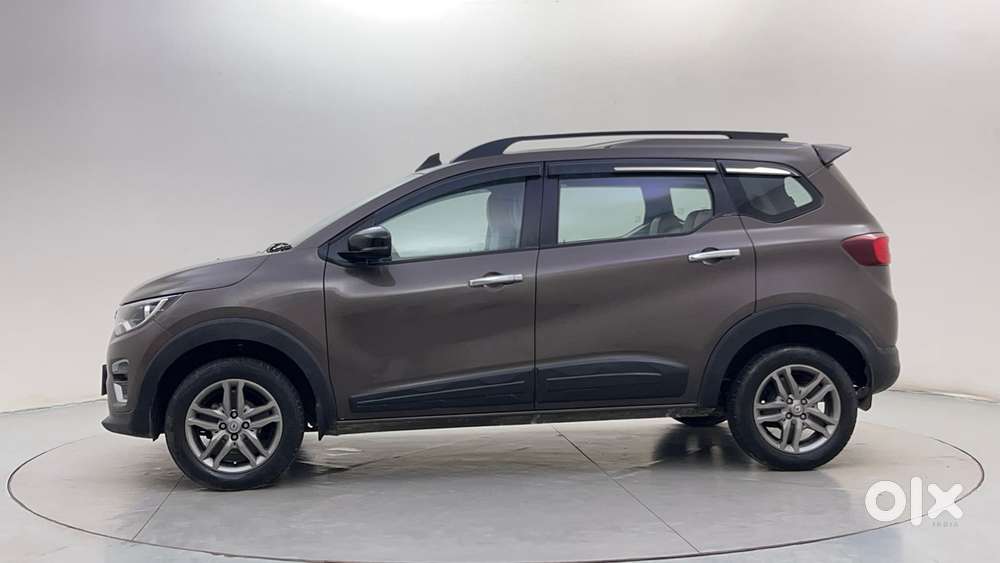 Renault Triber RXZ, 2022, Petrol