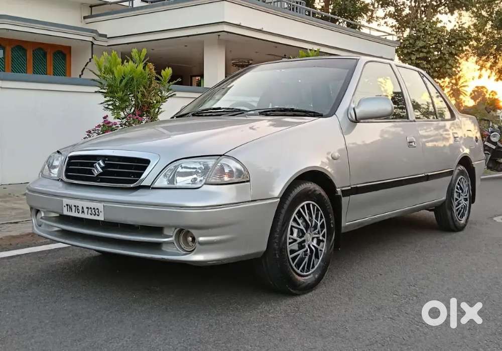 Maruti Suzuki Esteem 2006