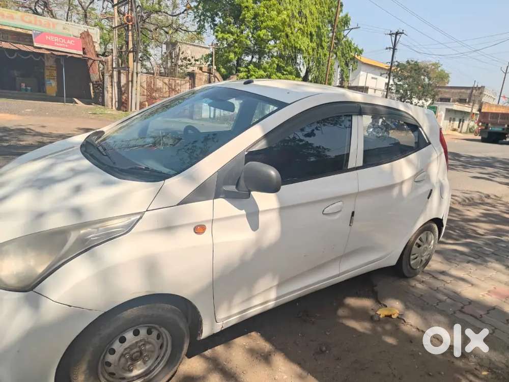 Hyundai Eon 0.8 Era Plus 2012 Petrol Manual