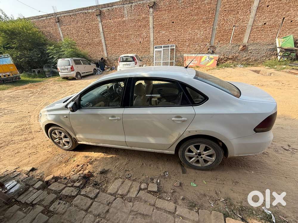 Volkswagen Vento Diesel Manual 2012 Year
