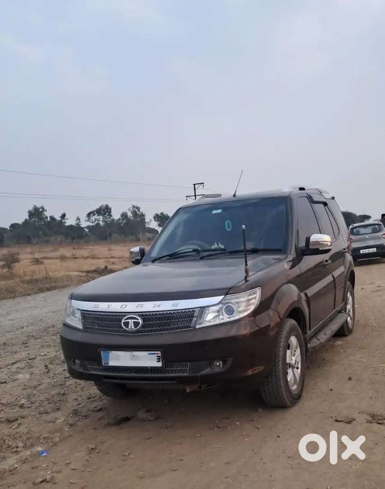 Tata Safari Storme 2014 Diesel Well Maintained