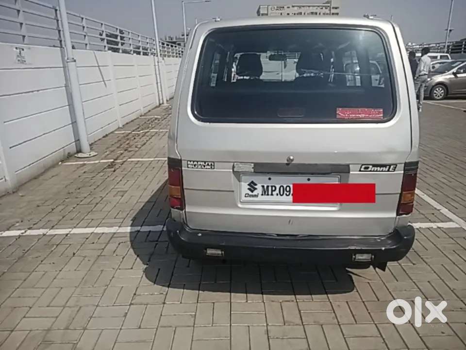 Maruti Suzuki Omni 8 Seater Bsiv, 2017, Petrol