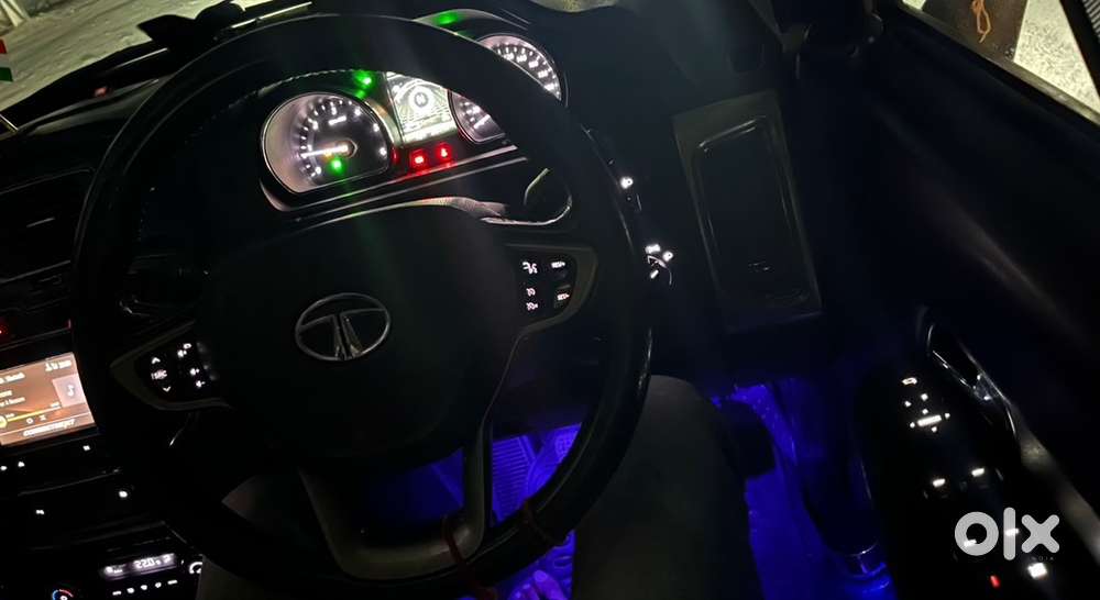 Tata Hexa Diesel 2018 Automatic With 17-18 Kmpl Milage