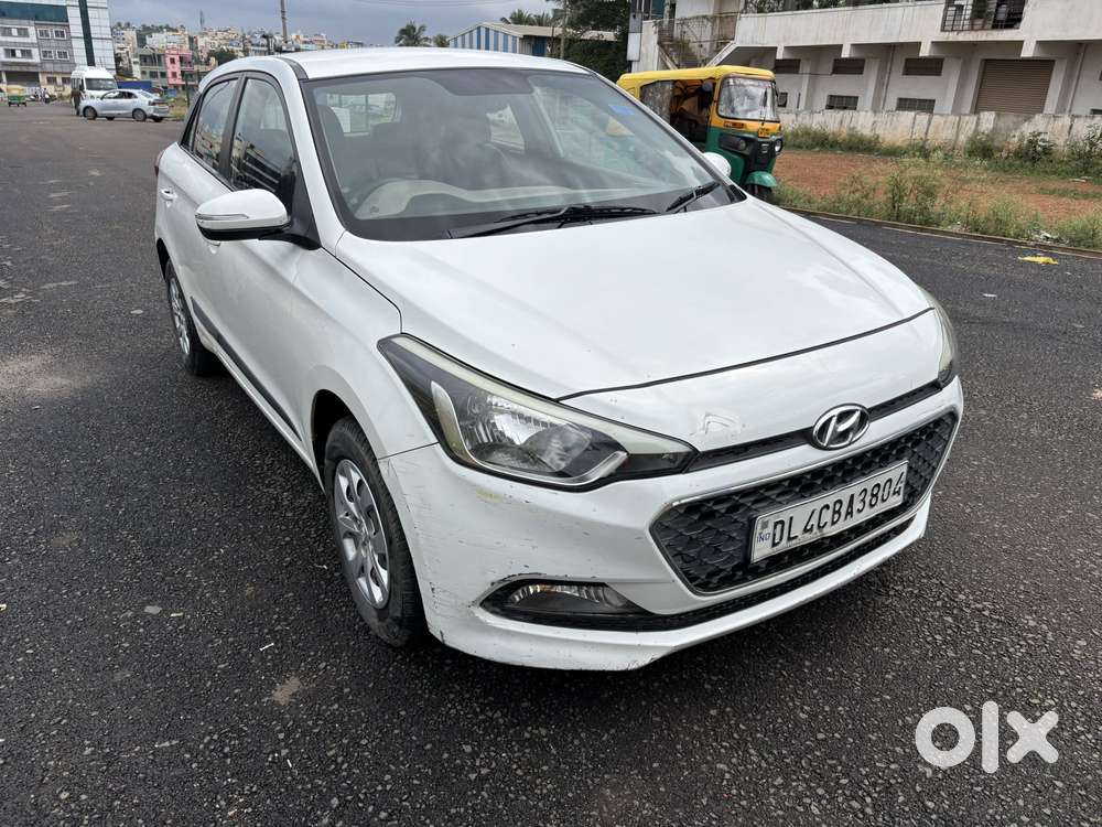 Hyundai I20 Sportz 1.2 Bs-iv, 2014, Petrol
