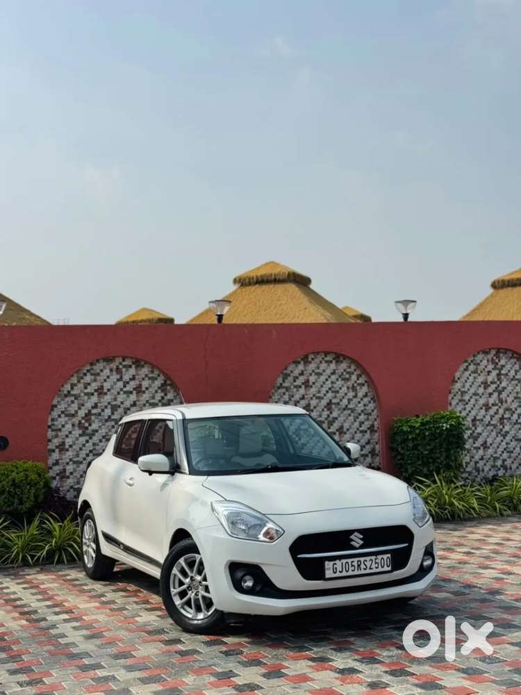 Maruti Suzuki Swift 1.3 Zxi, 2022, Petrol