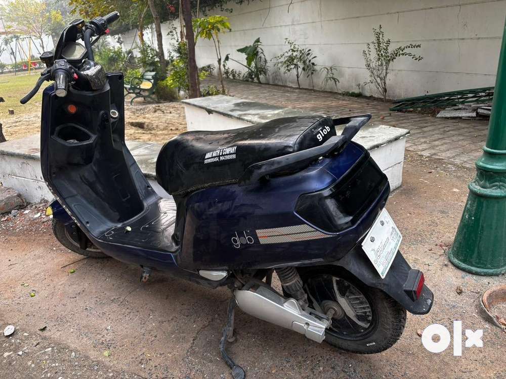 Olx battery wali scooty deals