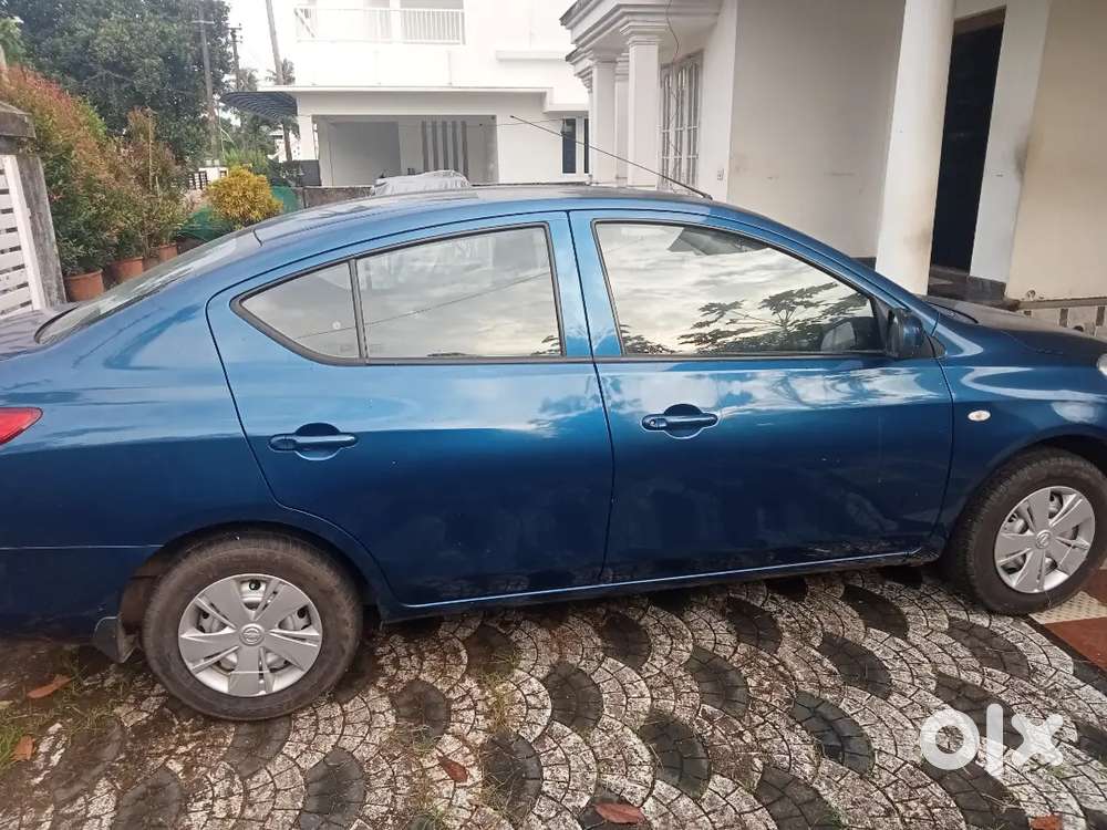 Nissan Sunny Petrol 2014