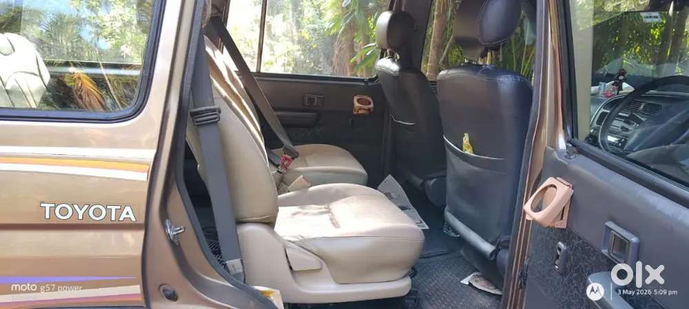 Toyota Qualis 2003 Diesel Well Maintained