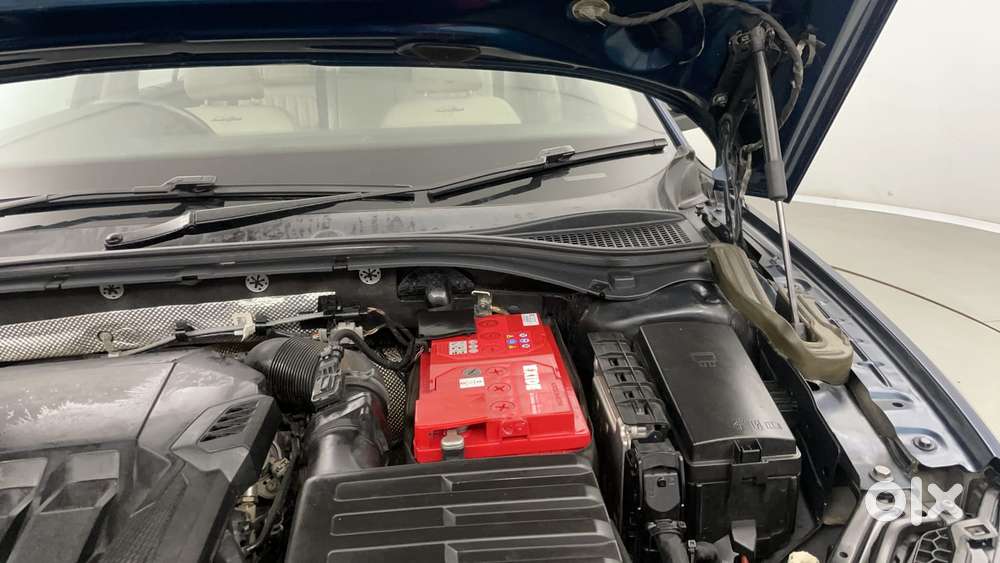 Skoda Superb L&k 1.8 Tsi At, 2023, Petrol