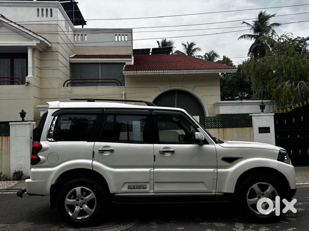 Mahindra Scorpio S11 Mt 7s, 2020, Diesel