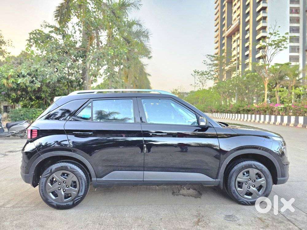 Hyundai Venue 1.2 S (o), 2025, Petrol