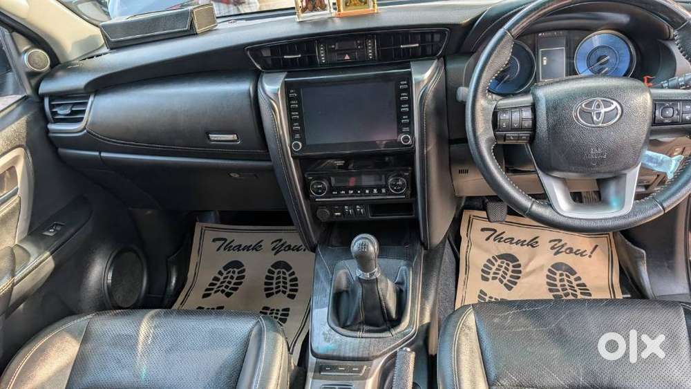 Toyota Fortuner 3.0 Sportivo 4x2 Mt, 2023, Diesel