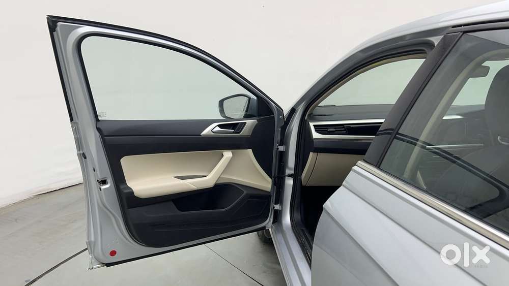 Volkswagen Virtus 1.0 Topline Tsi At, 2023, Petrol