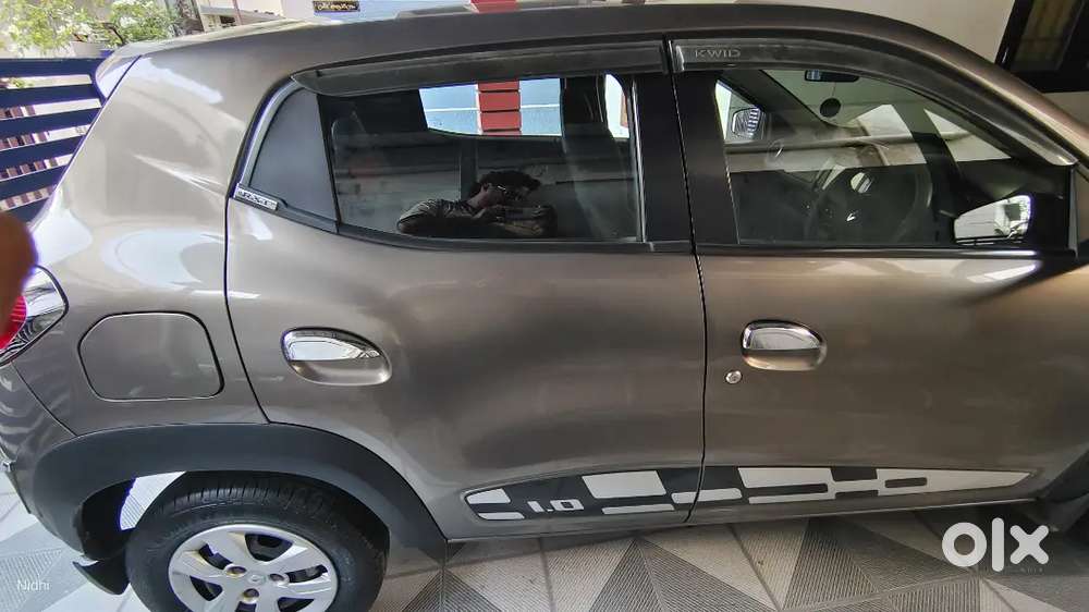 Well Maintained 2016 Renault Kwid Rxt Petrol First Owner