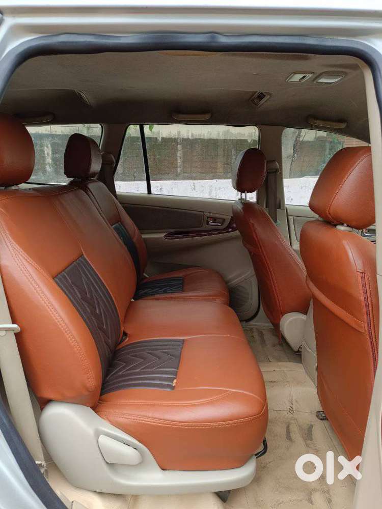 Toyota Innova 2.5 V 7 Str, 2006, Diesel