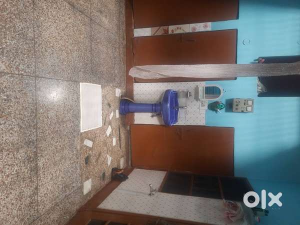 Mr Room available hans vihar colony near by malik hospital