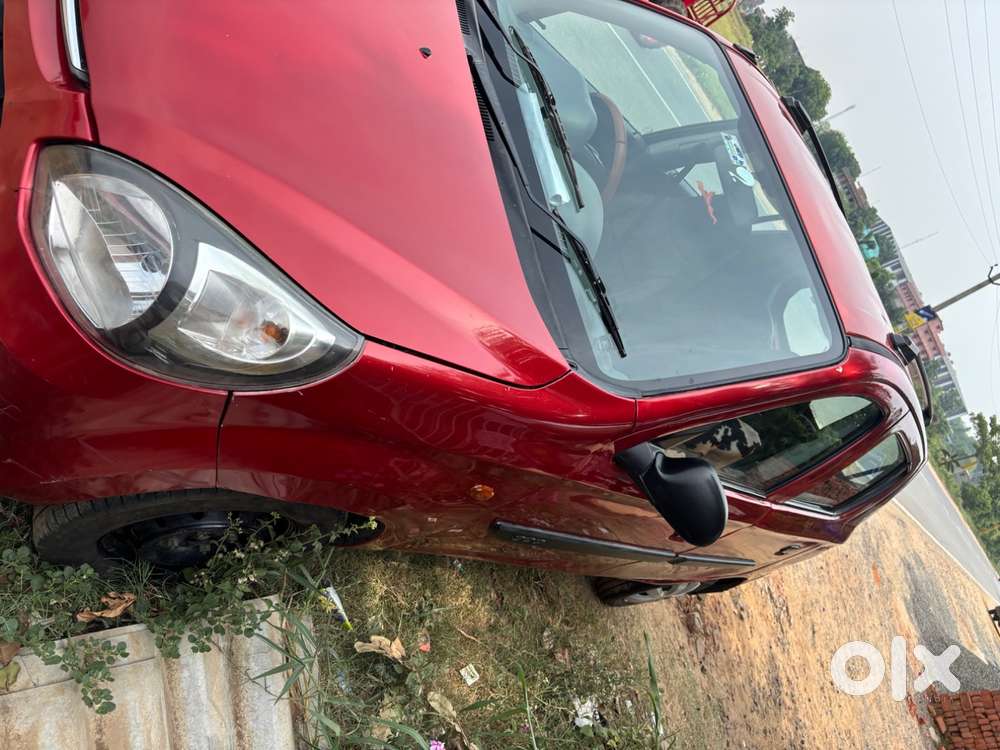 Alto 800, Model 2015, Colour- Red, Condition- Running  Ac - Working
