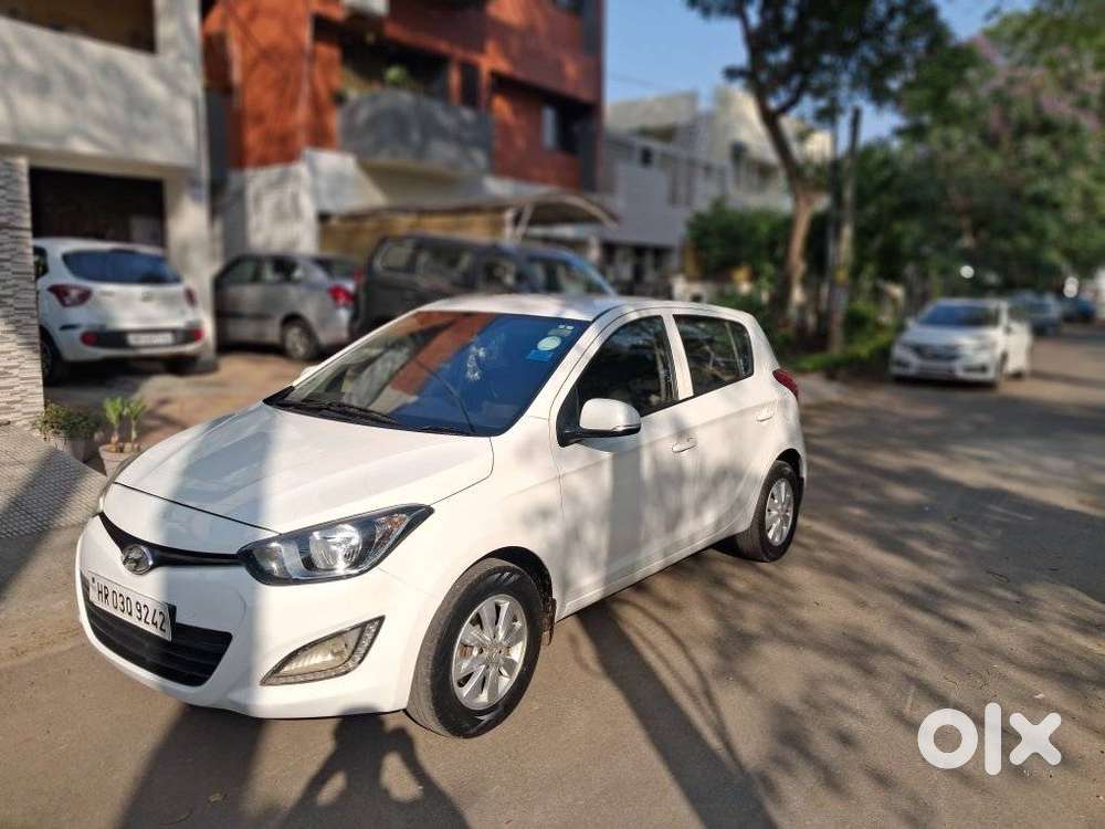 Hyundai I20 Sportz 1.2 Bs-iv, 2014, Petrol